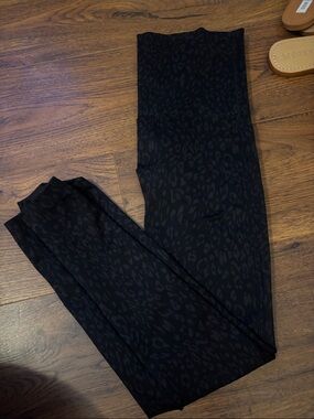 SPANX Black High-Rise Shaping Leggings